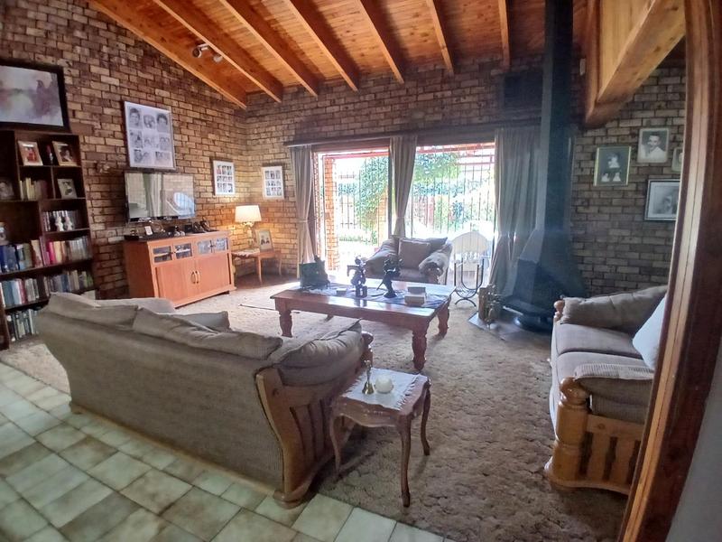 4 Bedroom Property for Sale in Vryburg North West